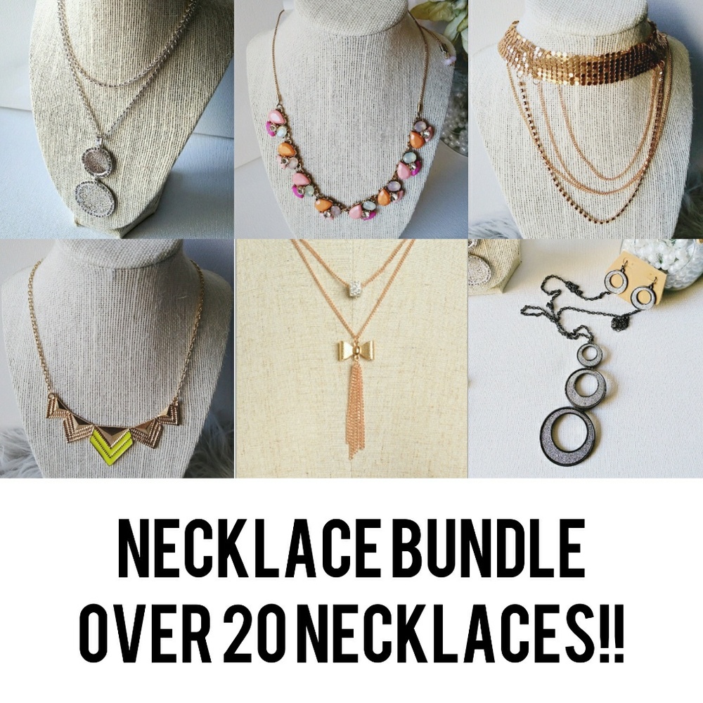 Lot of necklaces